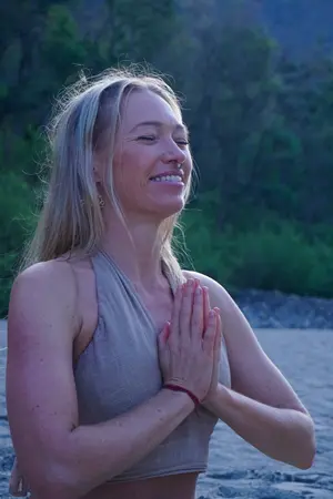 100 Hours Yoga TTC